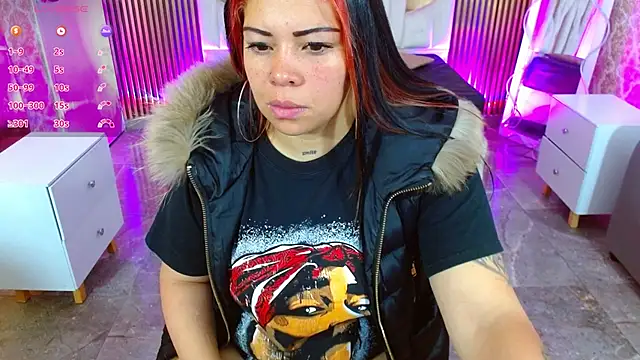 Snapshot of martinna_tay chatting on October 5, 2025, 3:19 am martinna tay online show from October 5, 2025, 3:19 am