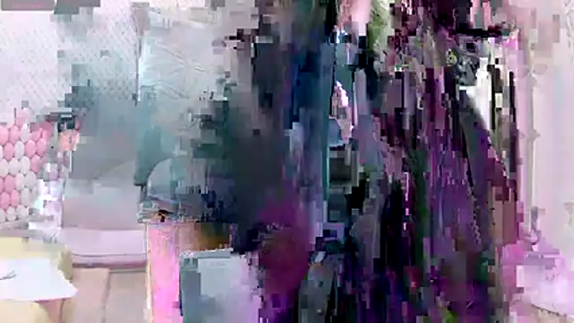 Sumi y online show from April 20, 2026, 2:47 am