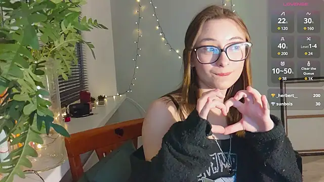 Snapshot of monlight__dana chatting on December 24, 2024, 12:00 pm monlight  dana online show from December 24, 2024, 12:00 pm