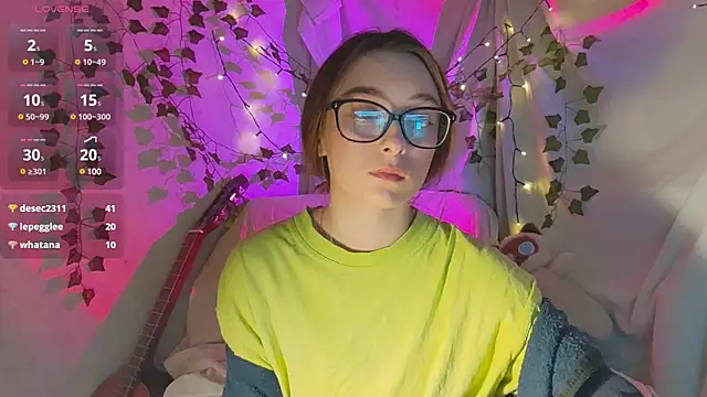 Snapshot of monlight__dana chatting on December 11, 2024, 4:42 pm monlight  dana online show from December 11, 2024, 4:42 pm