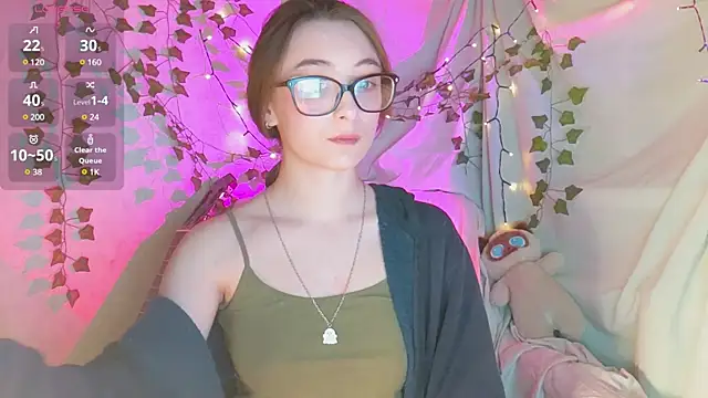 Snapshot of monlight__dana chatting on December 11, 2024, 1:39 pm monlight  dana online show from December 11, 2024, 1:39 pm