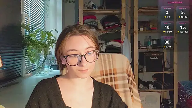 Snapshot of monlight__dana chatting on March 12, 2025, 12:57 pm monlight  dana online show from March 12, 2025, 12:57 pm