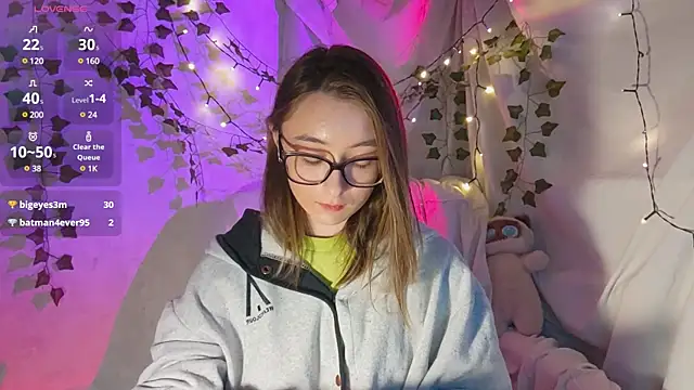 Snapshot of monlight__dana chatting on December 2, 2024, 2:25 pm monlight  dana online show from December 2, 2024, 2:25 pm