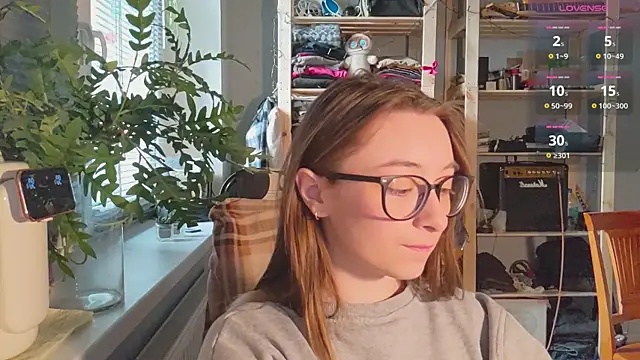 Snapshot of monlight__dana chatting on February 14, 2025, 2:33 pm monlight  dana online show from February 14, 2025, 2:33 pm