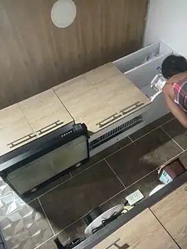 Snapshot of Berry_Bans chatting on November 30, 2025, 10:10 pm Berry Bans online show from November 30, 2025, 10:10 pm