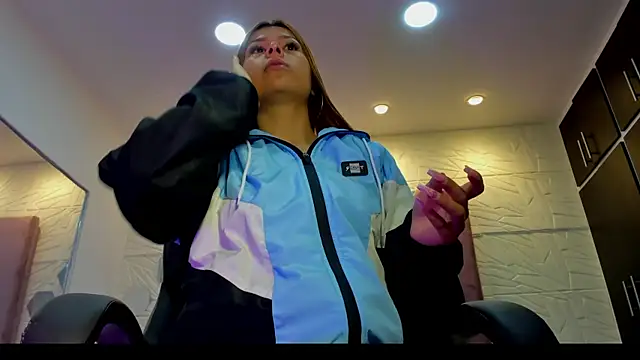 Charlotte Ice1 online show from September 30, 2025, 3:18 pm