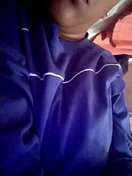 Snapshot of -_Anny_- chatting on November 10, 2025, 10:53 am - Anny - online show from November 10, 2025, 10:53 am