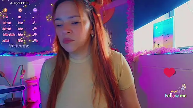 Snapshot of mariana_scott__ chatting on October 3, 2025, 10:00 pm mariana scott   online show from October 3, 2025, 10:00 pm