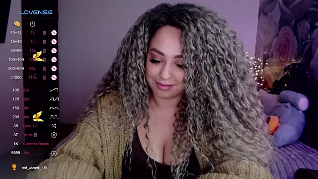  Just a queen 3 online show from February 13, 2025, 5:54 pm