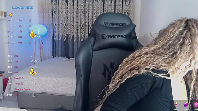  Just a queen 3 online show from November 20, 2025, 8:15 am