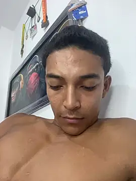 Snapshot of Demiansteven2 chatting on May 14, 2026, 1:41 pm Demiansteven2 online show from May 14, 2026, 1:41 pm