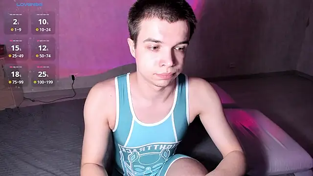 Snapshot of tailer_ chatting on February 8, 2026, 6:05 pm tailer online show from February 8, 2026, 6:05 pm