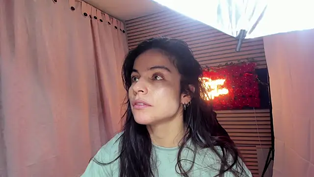 rosse 2504 online show from November 18, 2025, 5:38 pm