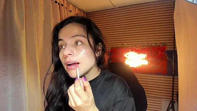 rosse 2504 online show from November 11, 2025, 5:19 pm