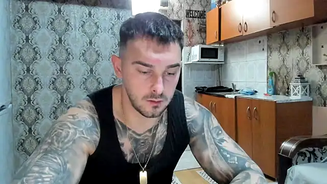 Snapshot of Jonmusclemaster chatting on November 29, 2025, 9:15 pm Jonmusclemaster online show from November 29, 2025, 9:15 pm