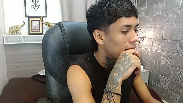 Alan Cute18 online show from February 26, 2026, 1:00 pm