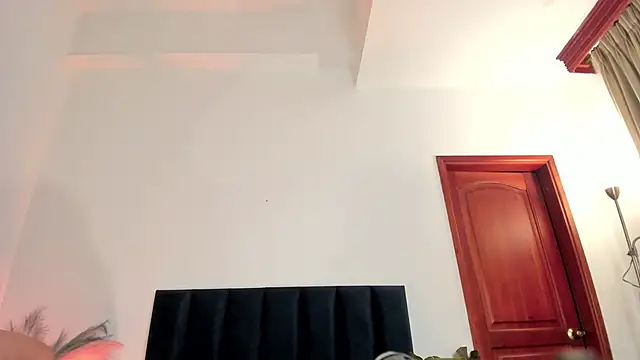 AlissaNix online show from September 26, 2025, 1:01 am