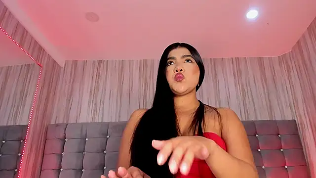 Poacahontasfg online show from July 1, 2026, 3:51 am