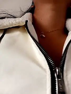 Snapshot of _andrea30 chatting on November 21, 2025, 12:26 pm andrea30 online show from November 21, 2025, 12:26 pm