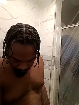 Snapshot of MRHANDSOME3800 chatting on February 19, 2025, 10:31 pm MRHANDSOME3800 online show from February 19, 2025, 10:31 pm