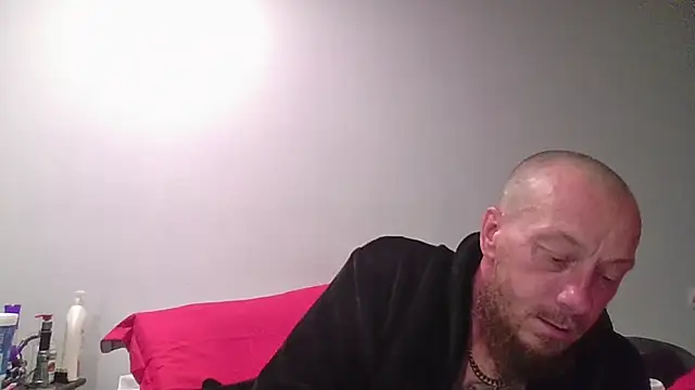 deepinnnnn online show from April 4, 2026, 3:24 am