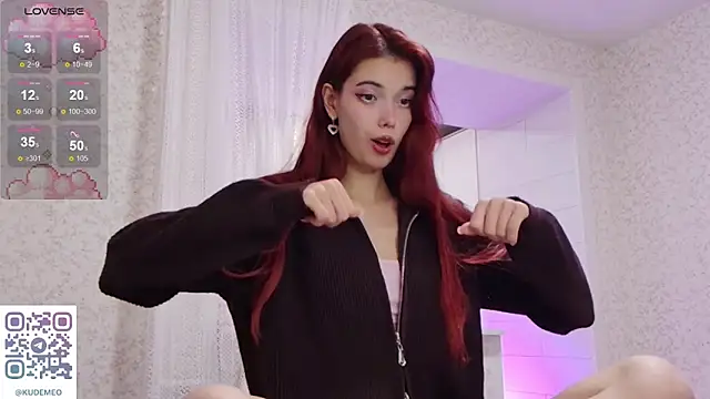 KudeMeows online show from December 15, 2025, 6:25 pm