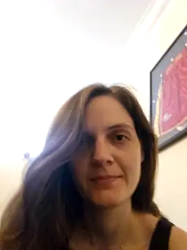 EllieDay online show from April 22, 2026, 7:53 pm