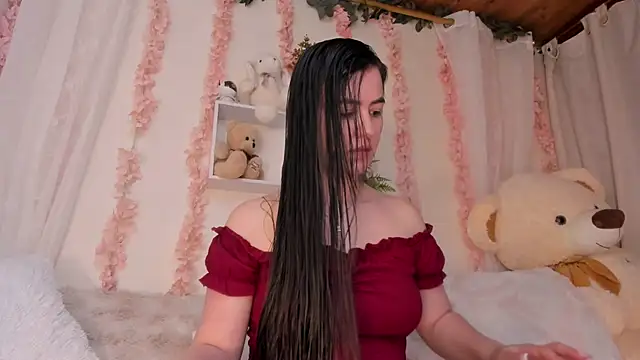 Idara and Edahi01 online show from April 12, 2026, 6:55 pm