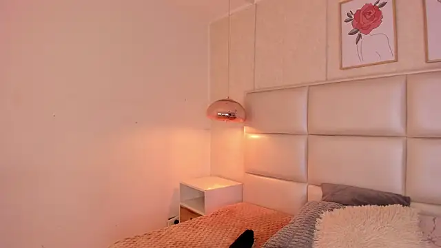 Aily Yozuko online show from March 21, 2026, 2:35 am