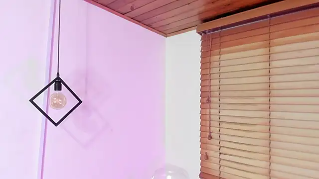 GENNESIS LOVE online show from December 21, 2025, 3:30 am