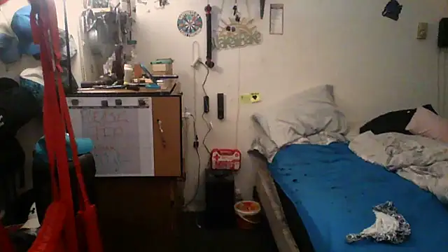Snapshot of ROCKHARDDADDY86 chatting on June 21, 2026, 5:41 pm ROCKHARDDADDY86 online show from June 21, 2026, 5:41 pm