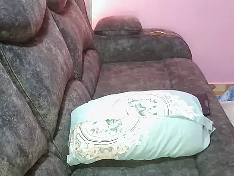 petitev online show from March 31, 2026, 1:02 pm