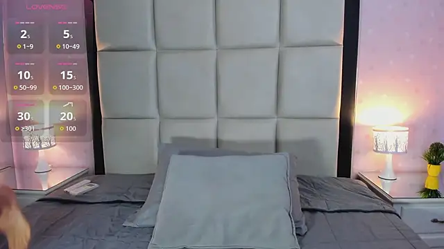 HannaClarrk  online show from January 10, 2026, 1:06 pm