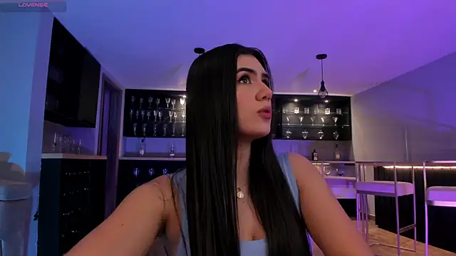 Snapshot of AngelicaVega chatting on December 4, 2025, 11:42 am AngelicaVega online show from December 4, 2025, 11:42 am