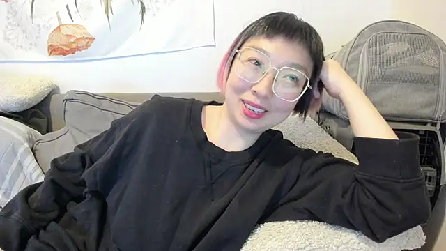 luxgray online show from December 20, 2025, 11:07 pm