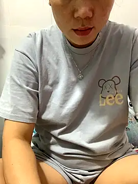 Baby-bigtits online show from November 19, 2025, 11:38 pm