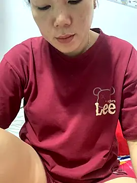 Baby-bigtits online show from November 1, 2025, 10:36 pm