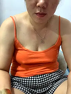 Baby-bigtits online show from November 15, 2025, 12:09 pm