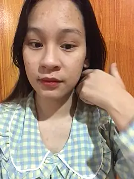 Chiecum online show from February 21, 2025, 9:13 am