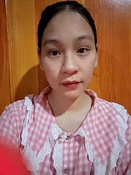 Chiecum online show from February 16, 2025, 5:04 am