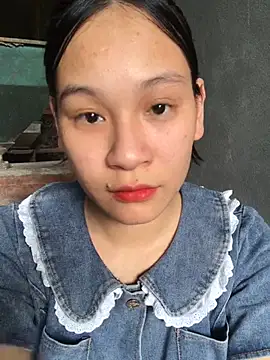 Chiecum online show from March 15, 2025, 8:26 am