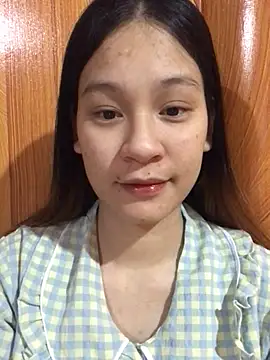 Chiecum online show from March 6, 2025, 8:52 am