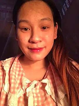 Chiecum online show from February 19, 2025, 6:44 am