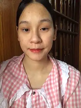 Chiecum online show from February 24, 2025, 9:10 am