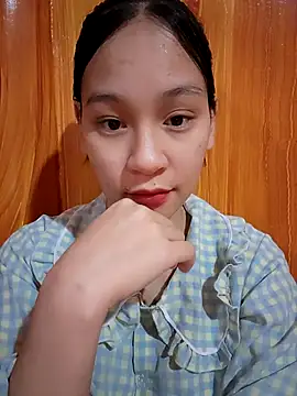 Chiecum online show from March 19, 2025, 3:41 am