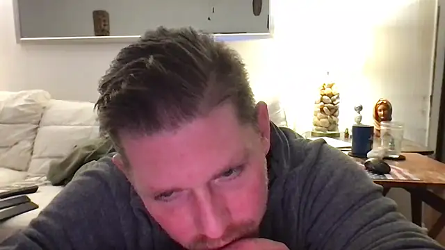 Snapshot of Rock_Pierce chatting on January 15, 2026, 7:01 am Rock Pierce online show from January 15, 2026, 7:01 am