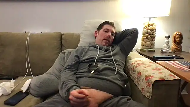 Snapshot of Rock_Pierce chatting on December 15, 2025, 11:31 pm Rock Pierce online show from December 15, 2025, 11:31 pm