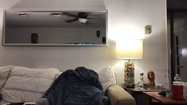 Snapshot of Rock_Pierce chatting on January 10, 2026, 10:27 pm Rock Pierce online show from January 10, 2026, 10:27 pm