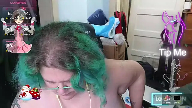 Snapshot of EmberCum chatting on November 18, 2025, 8:34 pm EmberCum online show from November 18, 2025, 8:34 pm