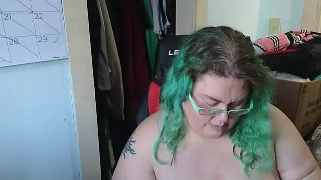 Snapshot of EmberCum chatting on November 29, 2025, 12:49 pm EmberCum online show from November 29, 2025, 12:49 pm